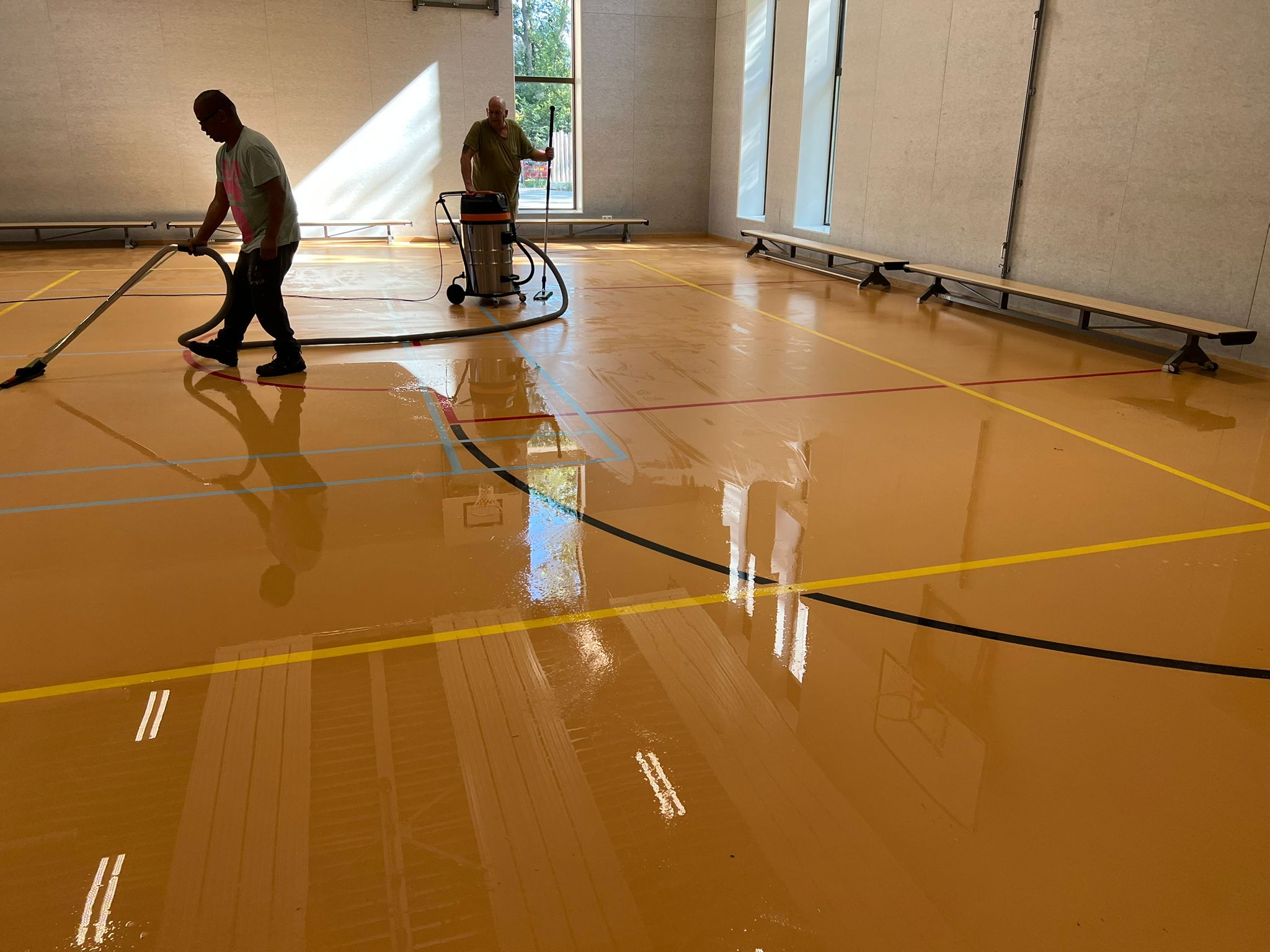 Professioneel reinigen van sportaccommodaties - De Clean Expert